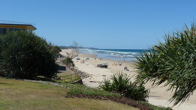 (32) Coolum Beach.JPG